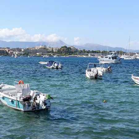 Kiko I Lägenhet Corfu (city)